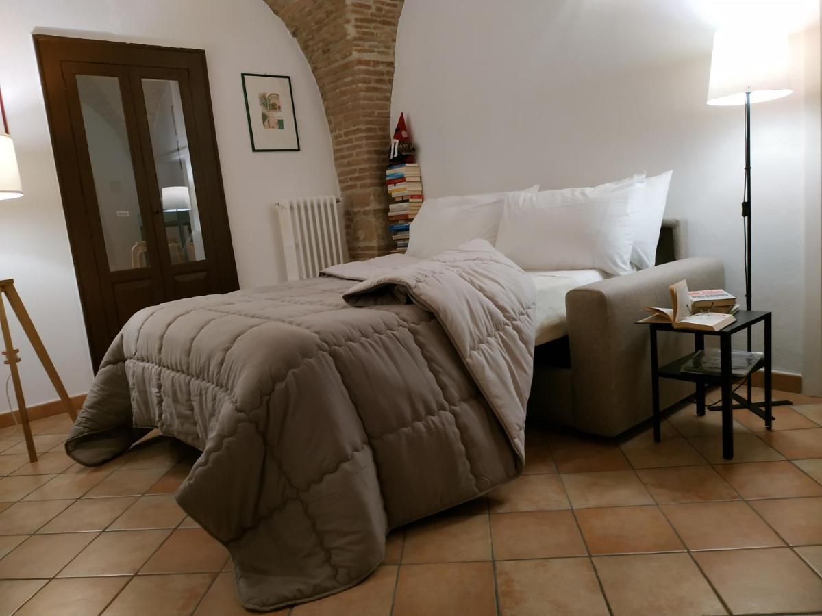 Bed And Breakfast In Piazza Orazio Venosa Exteriér fotografie